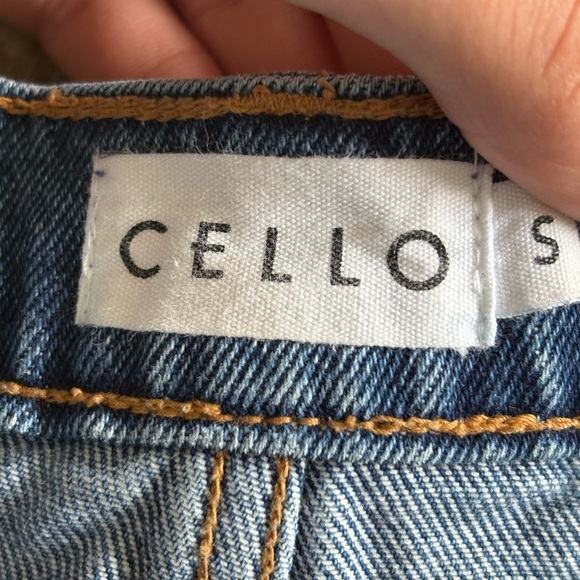 Cello Women’s Blue Summer Beach Vacation Ripped Distress Blue Jean Short Size 27 - Picture 14 of 15
